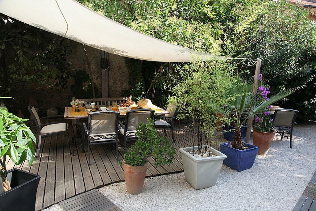L'Oree Du Pin Bessan Exterior foto